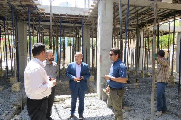 بازدید مدیرکل نوسازی مدارس استان از پردیس شهید باهنر  6