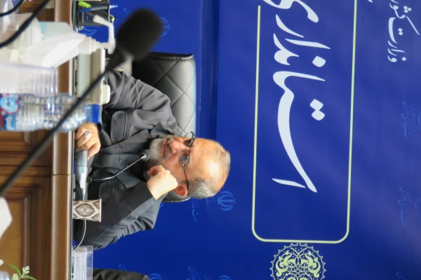 شانزدهمین جلسه هیات امنا دانشگاه فرهنگیان استان مرکزی
 8