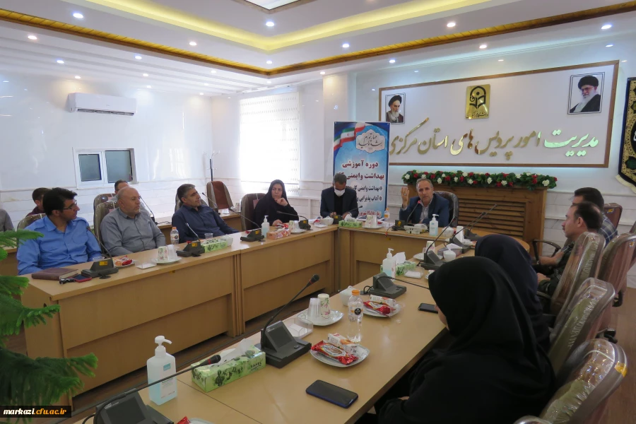 کارگاه آموزشی بهداشت وایمنی ویژه نیروهای خدماتی  3