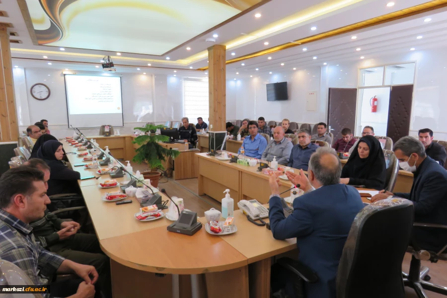 کارگاه آموزشی بهداشت وایمنی ویژه نیروهای خدماتی  5