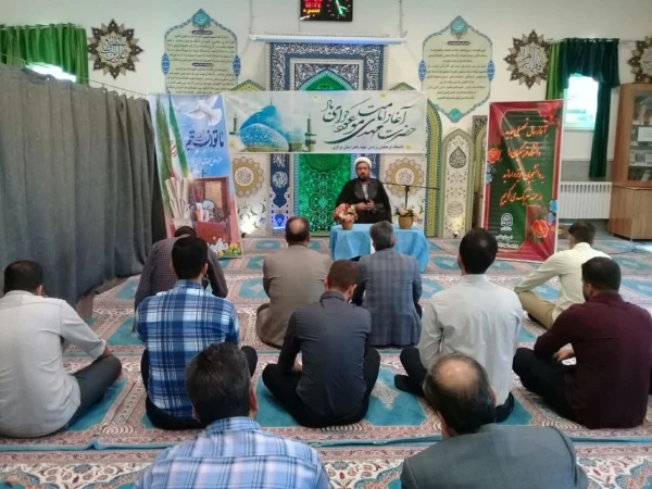 برگزاری مراسم آغاز امامت امام زمان (عج) در دانشگاه فرهنگیان استان مرکزی
 10