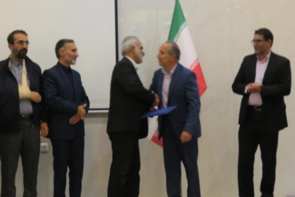 آیین تکریم و معارفه سرپرست مدیریت امور پردیس های دانشگاه فرهنگیان استان مرکزی برگزار شد 8