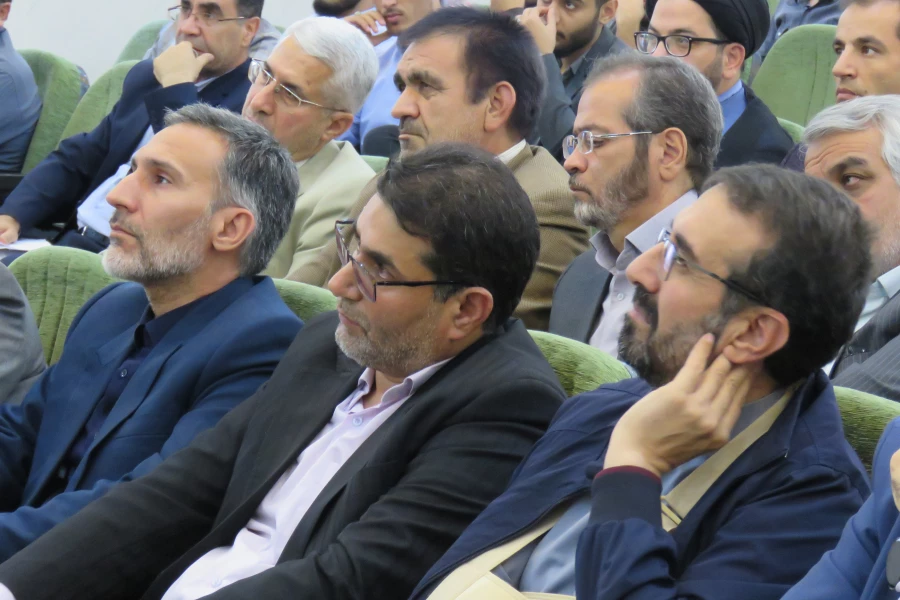 آیین تکریم و معارفه سرپرست مدیریت امور پردیس های دانشگاه فرهنگیان استان مرکزی برگزار شد 12