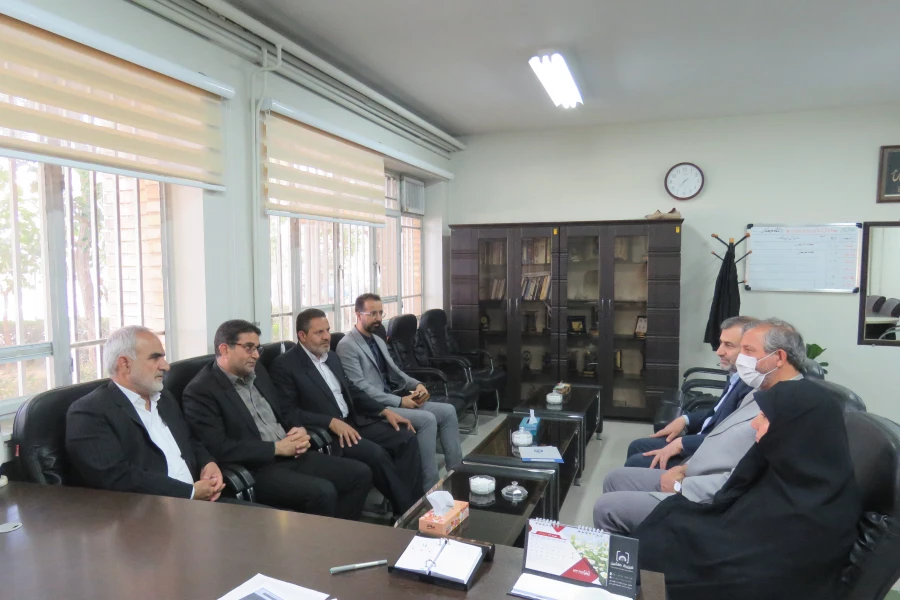دیدار مدیرکل آموزش و پرورش استان با رئیس دانشگاه فرهنگیان استان 3