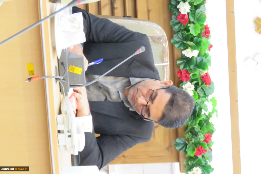 نشست صمیمی رئیس دانشگاه فرهنگیان استان با نماینده کانون ها، انجمن ها و تشکل های دانشجویی 9