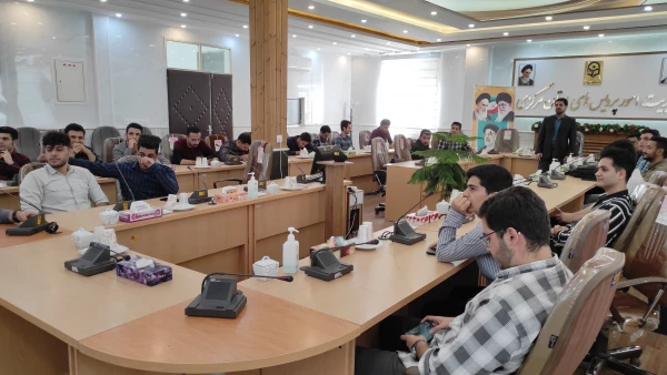 کارگاه آموزشی درآمدی بر سبک زندگی دینی در دنیای مدرن ( و پاسخ به شبهات) 7