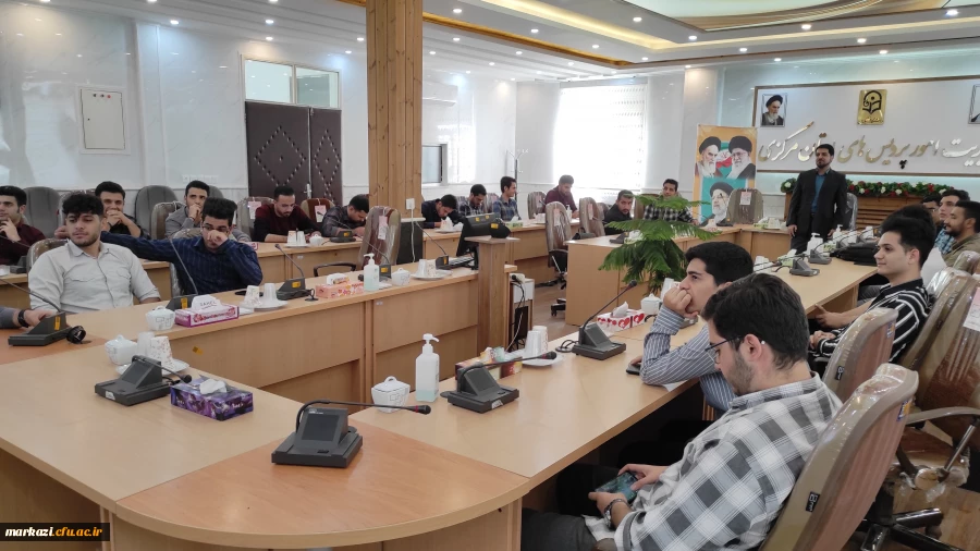 کارگاه آموزشی درآمدی بر سبک زندگی دینی در دنیای مدرن ( و پاسخ به شبهات) 7