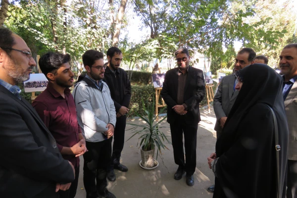 بازدیدمدیرکل فرهنگی دانشگاه فرهنگیان از روند ثبت نام دانشجویان نوورود استان مرکزی
 8