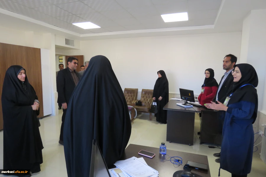 بازدیدمدیرکل فرهنگی دانشگاه فرهنگیان از روند ثبت نام دانشجویان نوورود استان مرکزی
 13