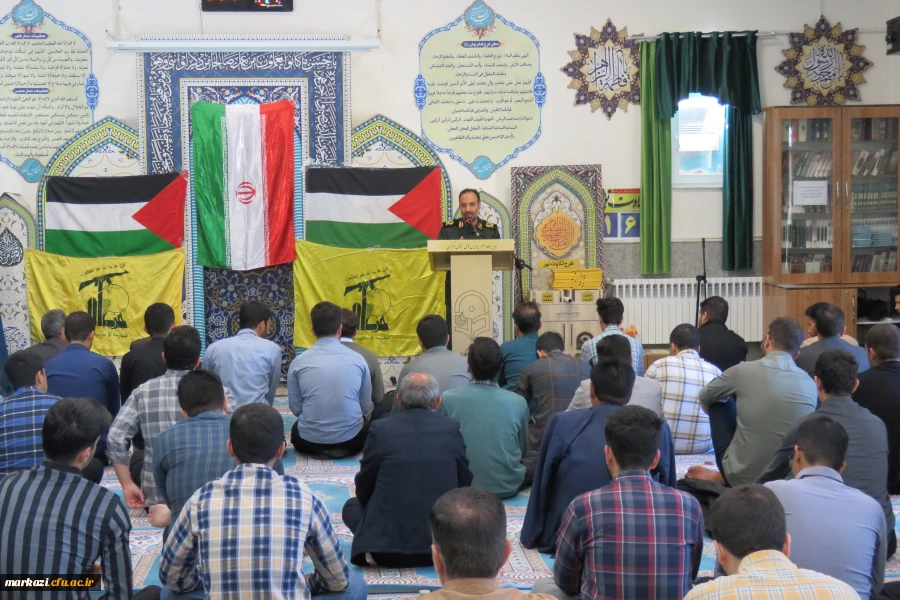 مراسم روضه و توسل به نیت نصرت الهی برای مردم غزه در پردیس شهیدباهنر برگزار شد 8