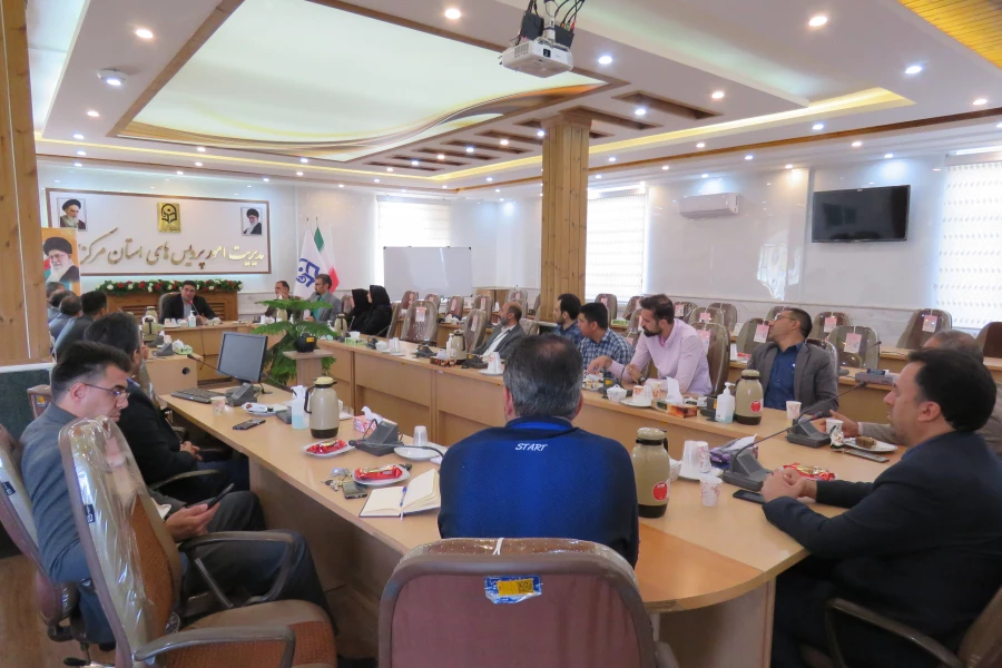 جلسه شورای اداری  3