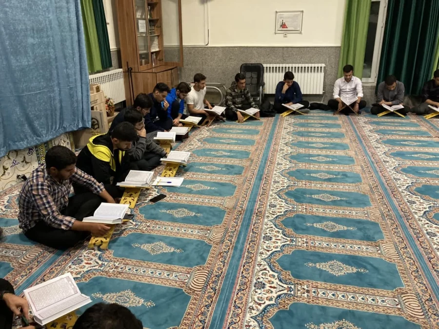 کلاس روخوانی و روان خوانی قرآن کریم 3