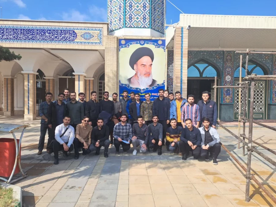 حضور جمعی از دانشجویان پردیس شهیدباهنر در نمازجمعه 6