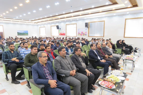 آیین استقبال از دانشجویان جدید الورود 1402 
 6