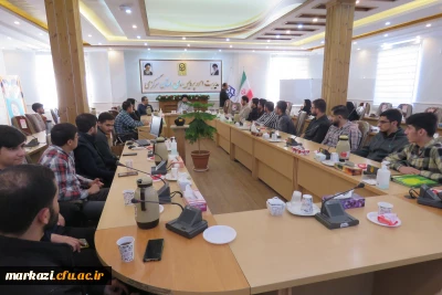 در پردیس شهید باهنر برگزار شد:

جلسه تبیینی طرح ولایت زیر نظر موسسه امام خمینی باحضور دانشجویان