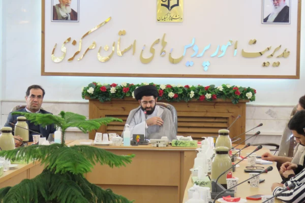 جلسه تبیینی طرح ولایت زیر نظر موسسه امام خمینی باحضور دانشجویان 4