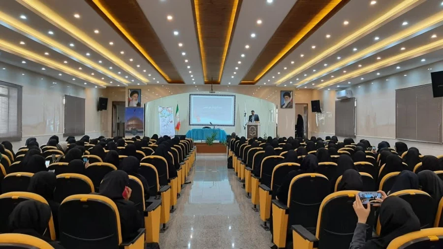 آیین استقبال از دانشجویان جدید الورود 1402 3