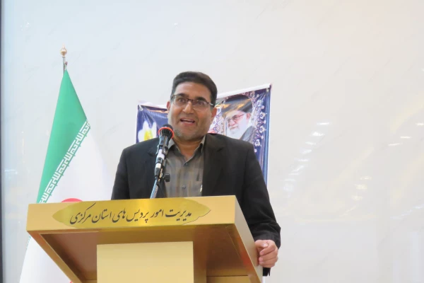 محفل انس با قرآن کریم با حضور قاری بین المللی
 5