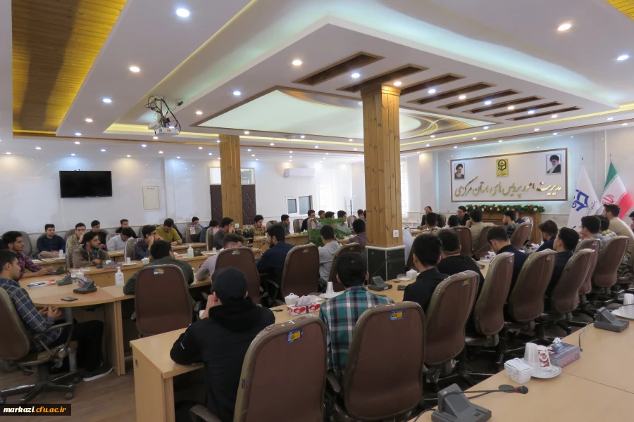 جلسه تبیینی و ارائه برنامه  دبیران و اعضای شورای مرکزی کانون ها و انجمن های علمی 5