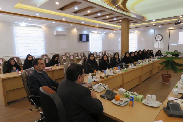 تجلیل از رتبه های برتر کنکور
 5