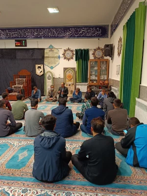 نشست صمیمی مسئولین دانشگاه فرهنگیان استان  مرکزی با دانشجویان 4