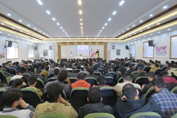 مراسم گرامیداشت روز دانشجو و 16 آذر
 7