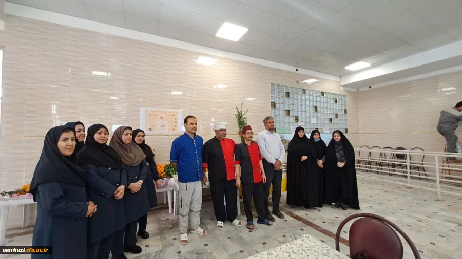 تبریک متقاوت روز دانشجو در سلف غذاخوری 2