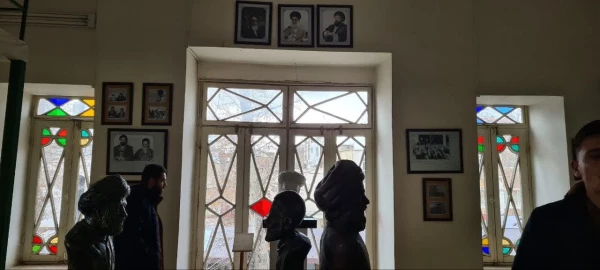 بازدید از موزه مفاخر استان 8