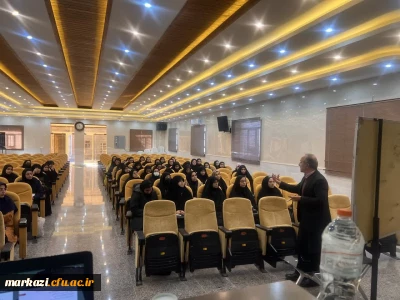 در پردیس حضرت زینب کبری(س) برگزار شد:

کارگاه راهبردها و تکنیکهای اولین روز کلاس درس