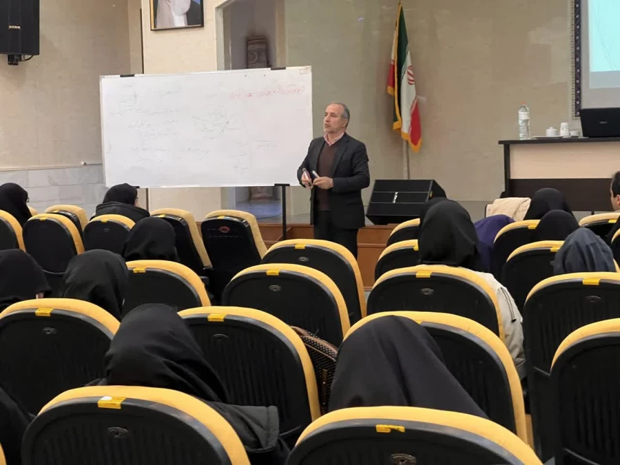 کارگاه راهبردها و تکنیکهای اولین روز کلاس درس 4