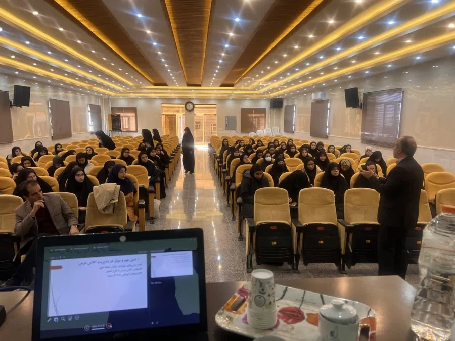 کارگاه راهبردها و تکنیکهای اولین روز کلاس درس 5