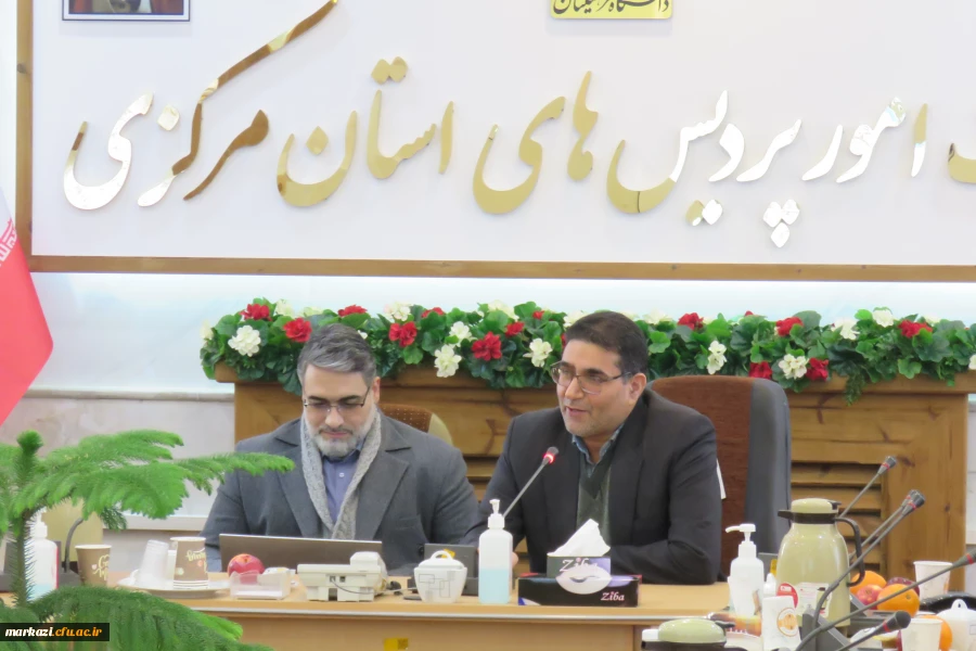 نشست تخصصی آشنایی با فرقه های نو ظهور 4