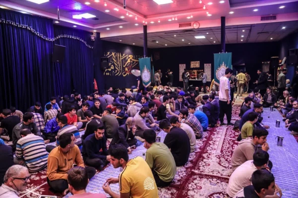 100 نفر از دانشجو دانشگاه فرهنگیان استان مرکزی در مراسم معنوی اعتکاف شرکت کردند 3