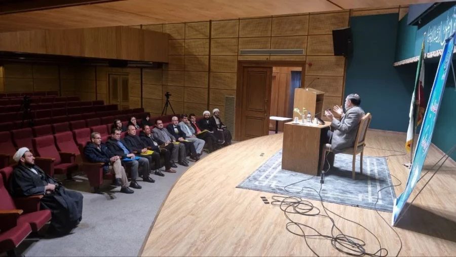 سومین دوره ضیافت اندیشه اعضای هیات علمی دانشگاه فرهنگیان استان مرکزی  5