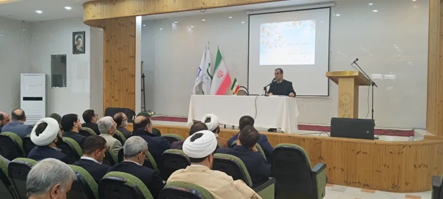 نشست علمی بصیرتی استادان دانشگاه فرهنگیان استان مرکزی برگزار شد 3