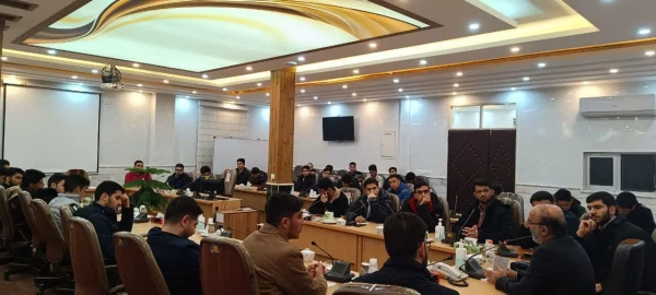 نشست سیاسی پرسش و پاسخ دانشجویی با موضوع " راس امور "  2