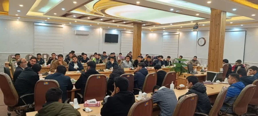 نشست سیاسی پرسش و پاسخ دانشجویی با موضوع " راس امور "  5