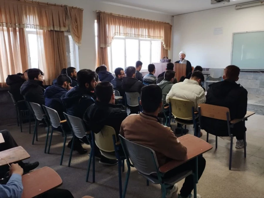 دوره آموزشی معراج در د انشگاه فرهنگیان استان مرکزی برگزار شد 4