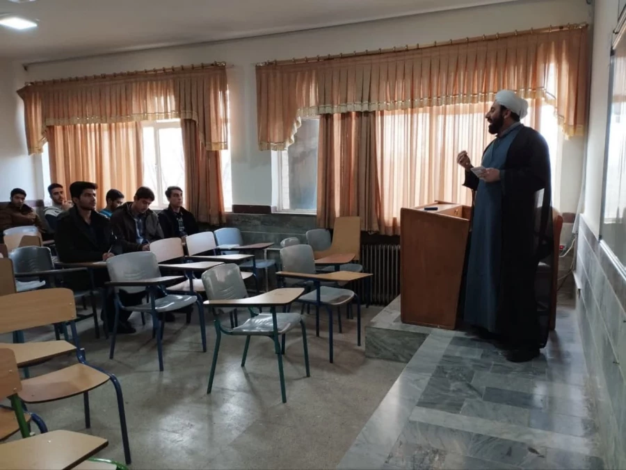 دوره آموزشی معراج در د انشگاه فرهنگیان استان مرکزی برگزار شد 5