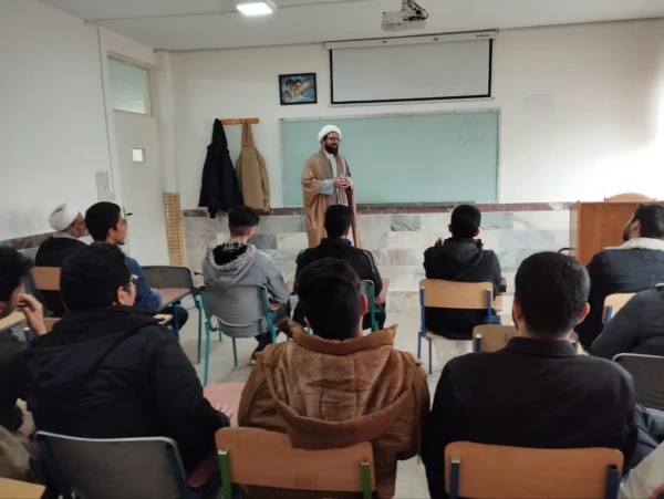 دوره آموزشی معراج در د انشگاه فرهنگیان استان مرکزی برگزار شد 9