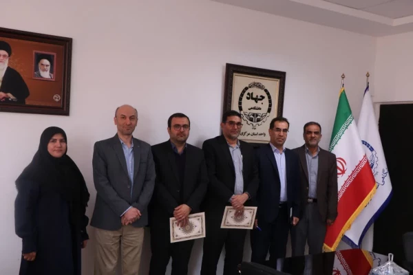 انعقاد تفاهم نامه همکاری بین دانشگاه فرهنگیان و جهاد دانشگاهی استان مرکزی 4