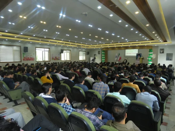 کمبود فضای خوابگاهی دانشگاه فرهنگیان اراک باید رفع شود 5