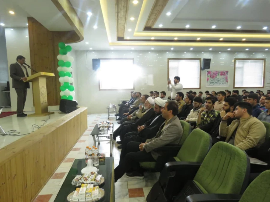 کمبود فضای خوابگاهی دانشگاه فرهنگیان اراک باید رفع شود 6