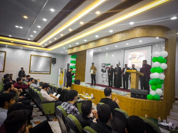 آیین بزرگداشت مقام معلم ویژه دانشجومعلمان پردیس شهیدباهنر 4