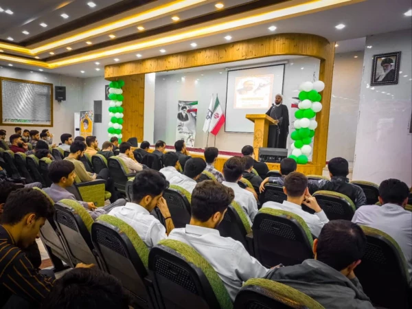 آیین بزرگداشت مقام معلم ویژه دانشجومعلمان پردیس شهیدباهنر 5