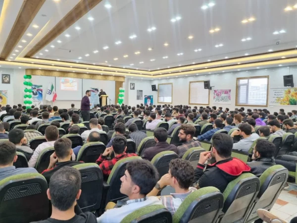 آیین بزرگداشت مقام معلم ویژه دانشجومعلمان پردیس شهیدباهنر 9