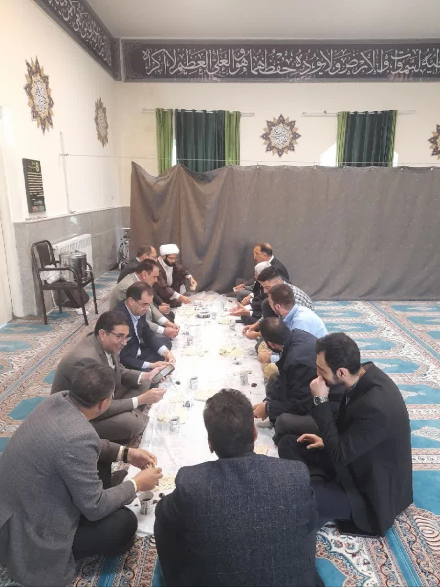 مراسم هفتگی قرائت زیارت عاشورا  4