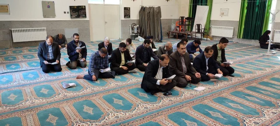 مراسم هفتگی قرائت زیارت عاشورا  5