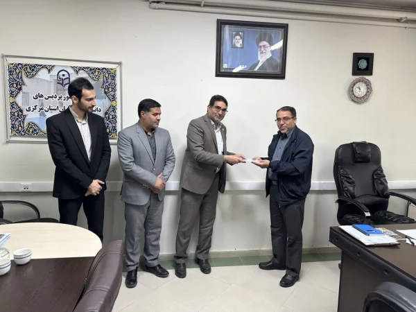 از زحمات سرپرستان خوابگاه های دانشجویی تقدیر شد 5