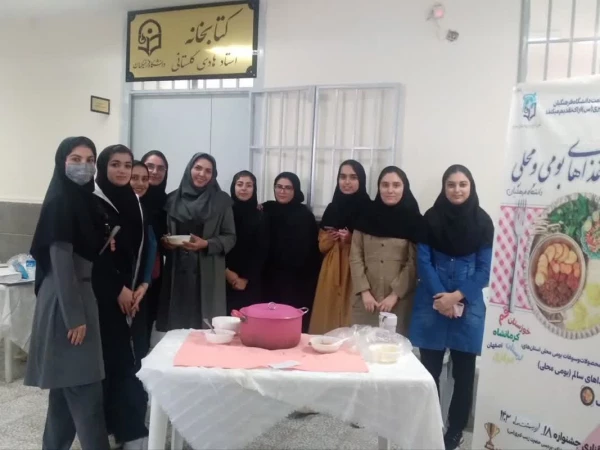  برگزاری بازارچه دانشجویی  6